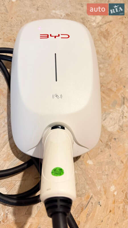 Внедорожник / Кроссовер BYD Leopard 3 2025 в Киеве