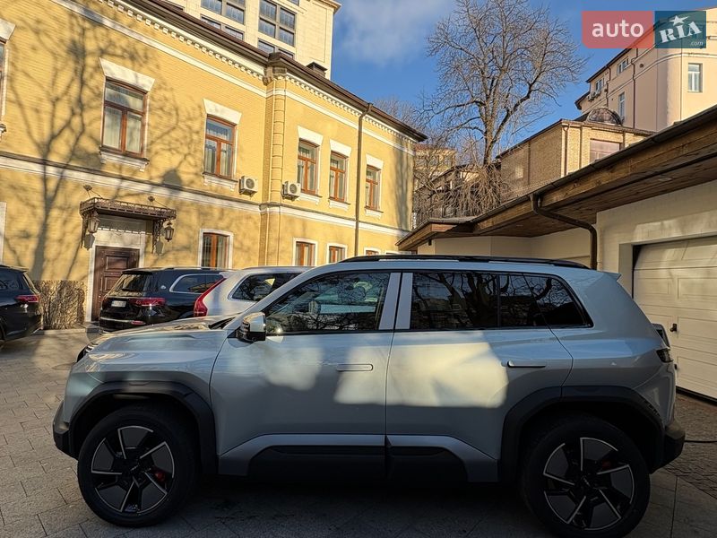 Внедорожник / Кроссовер BYD Leopard 3 2025 в Киеве