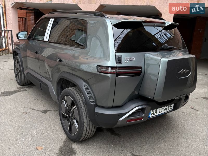 Позашляховик / Кросовер BYD Leopard 3 2025 в Києві