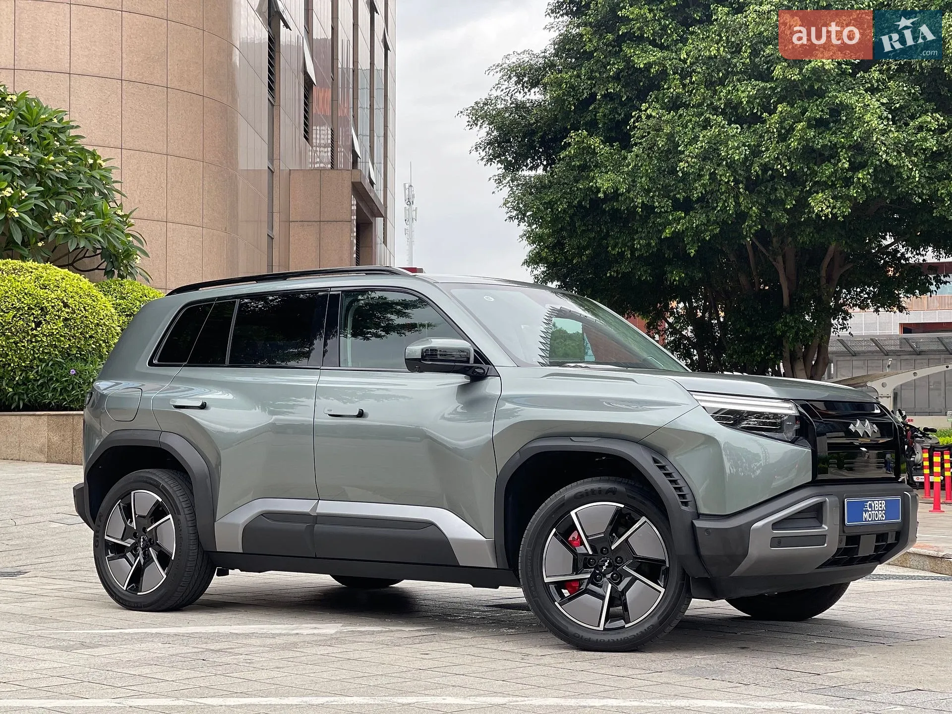 AUTO.RIA – Продам БИД Leopard 3 2025 электро внедорожник