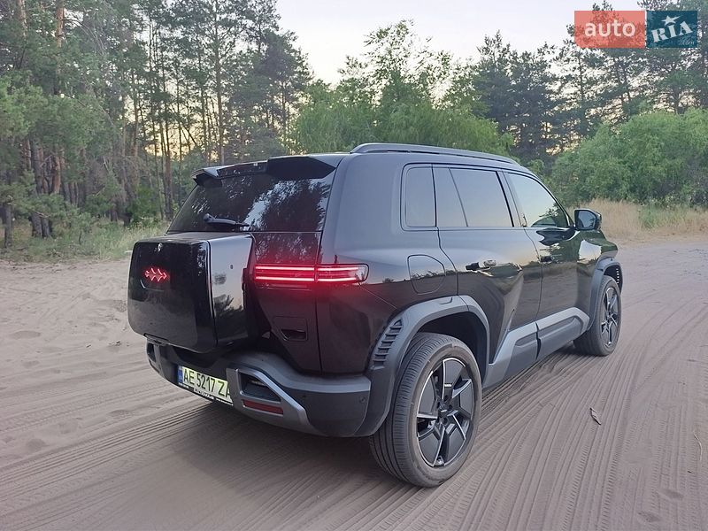 Позашляховик / Кросовер BYD Leopard 3 2025 в Дніпрі