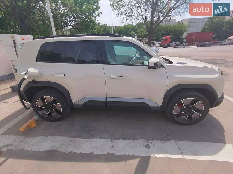 Позашляховик / Кросовер BYD Leopard 3 2025 в Києві