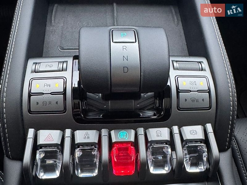 Позашляховик / Кросовер BYD Leopard 3 2025 в Києві фото 24 Позашляховик / Кросовер BYD Leopard 3 2025 в Києві