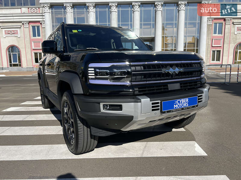 Внедорожник / Кроссовер BYD Leopard 5 2025 в 