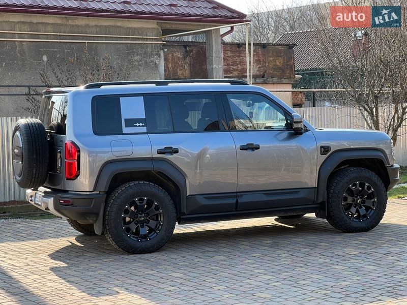 Внедорожник / Кроссовер BYD Leopard 5 2025 в Ужгороде