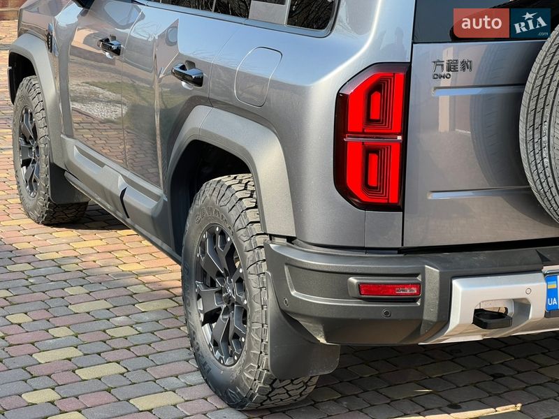 Внедорожник / Кроссовер BYD Leopard 5 2025 в Ужгороде