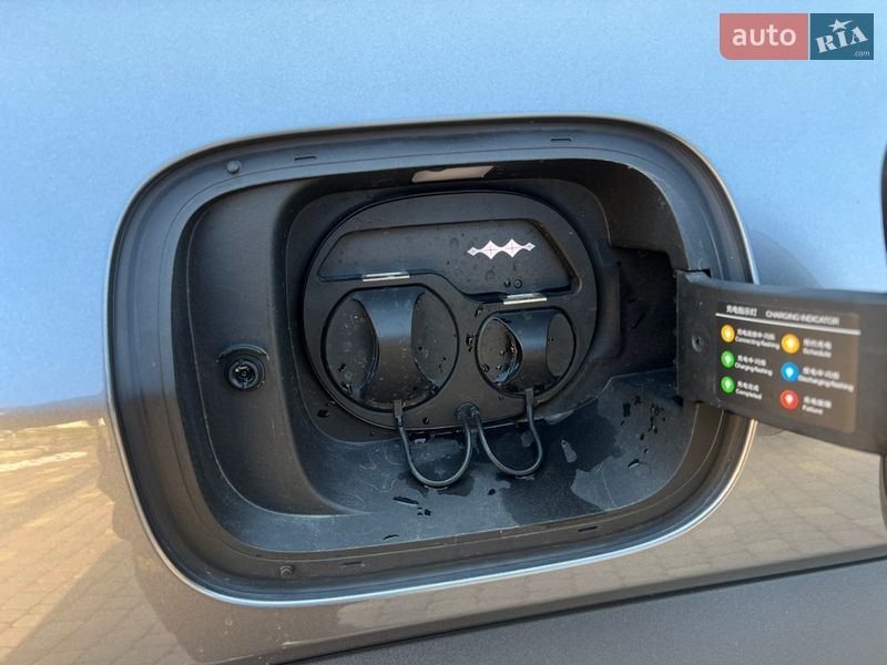 Внедорожник / Кроссовер BYD Leopard 5 2025 в Ужгороде