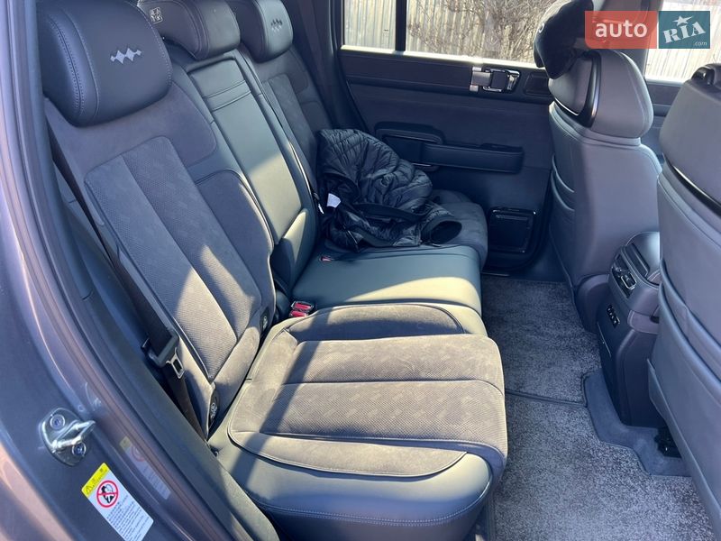 Внедорожник / Кроссовер BYD Leopard 5 2025 в Ужгороде