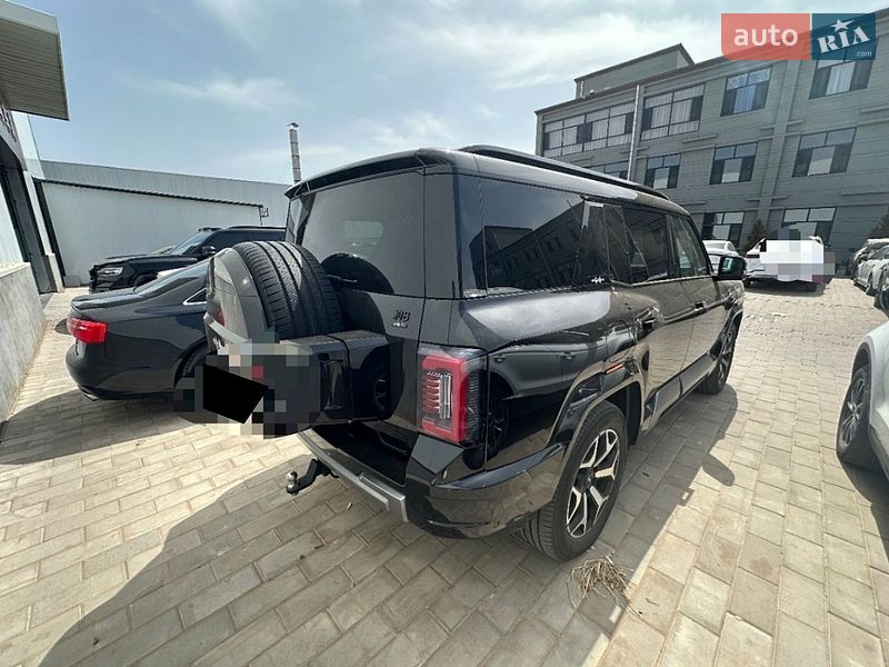 Внедорожник / Кроссовер BYD Leopard 8 2025 в Киеве