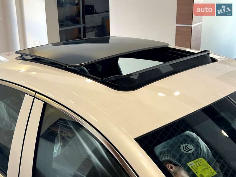 Седан BYD Qin L 2024 в Києві
