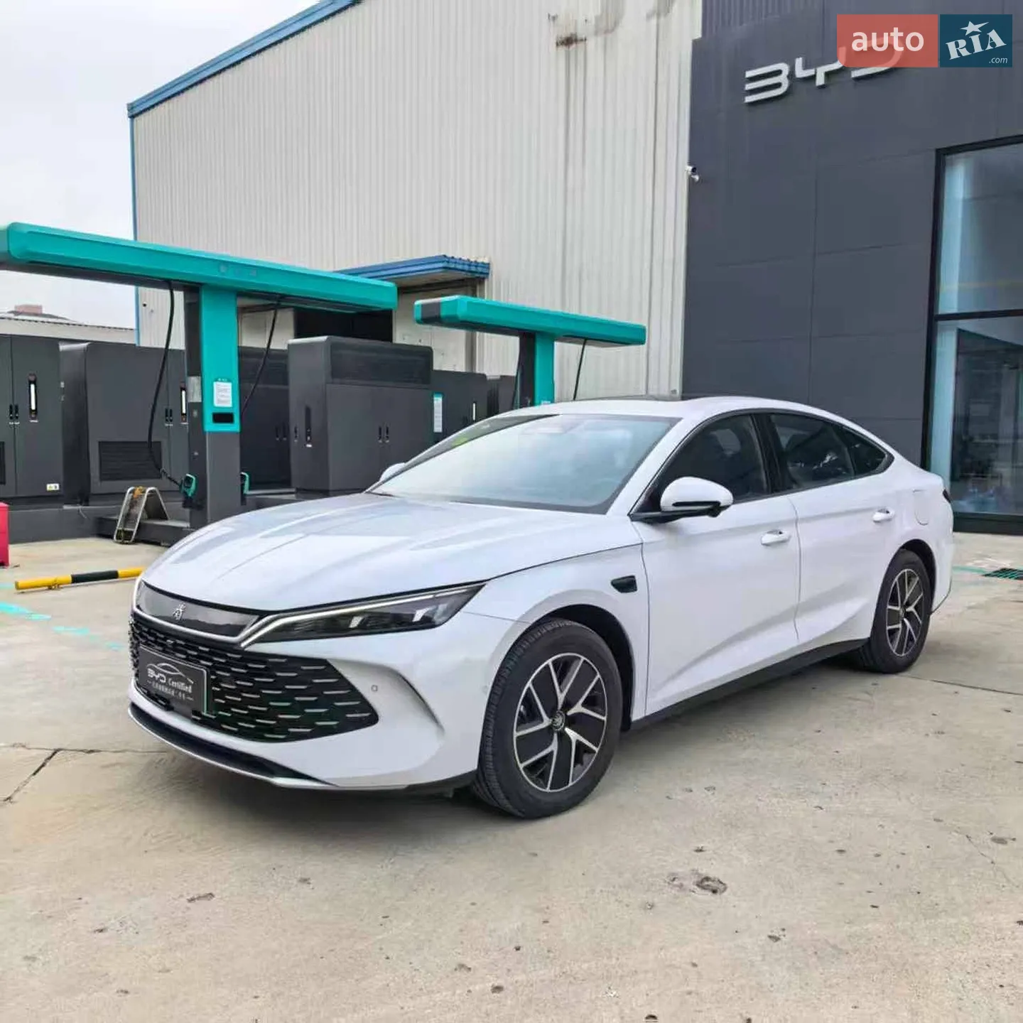 2025 BYD Qin - мініатюра 2
