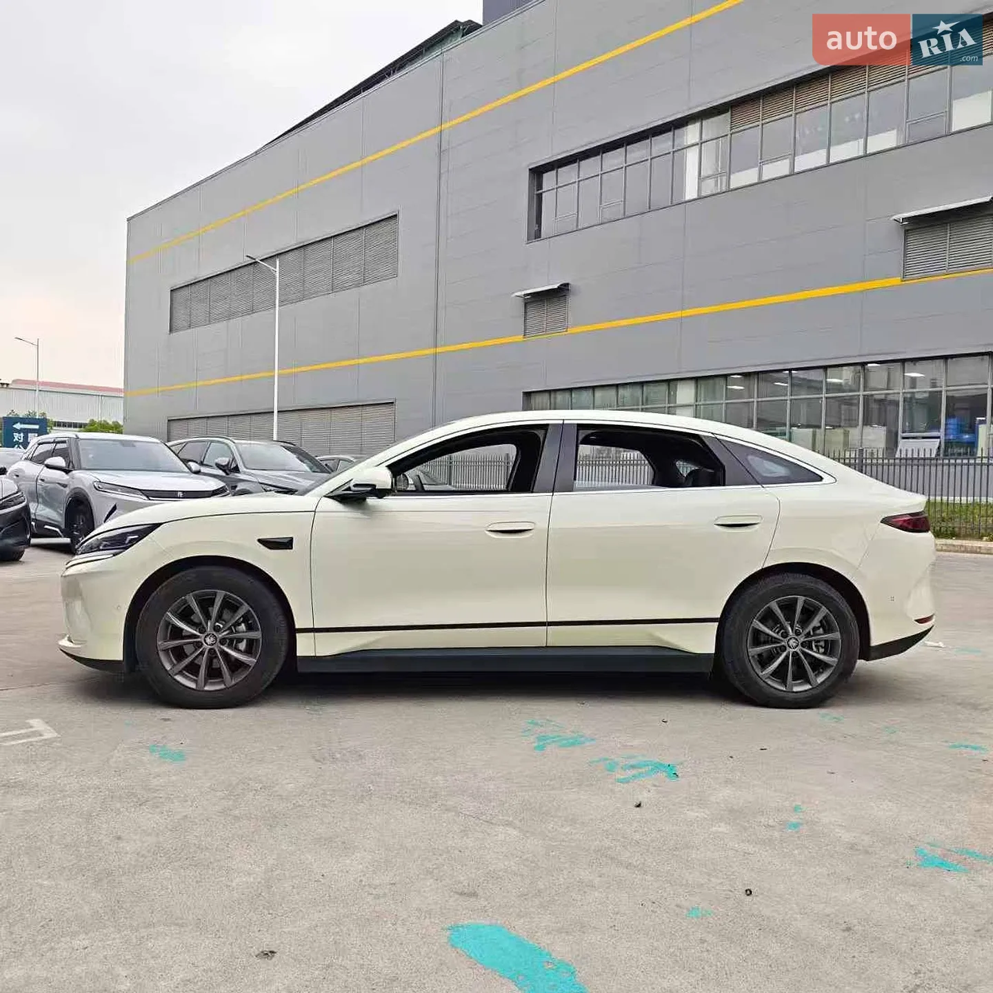 2025 BYD Qin - мініатюра 3