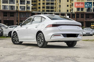 Седан BYD Qin Plus 2025 в 