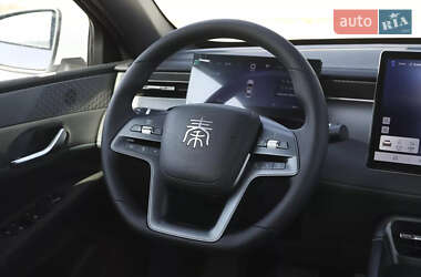 Седан BYD Qin Plus 2025 в 