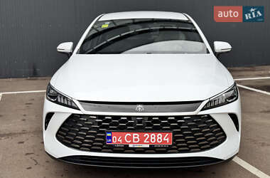 Седан BYD Qin Plus 2025 в 