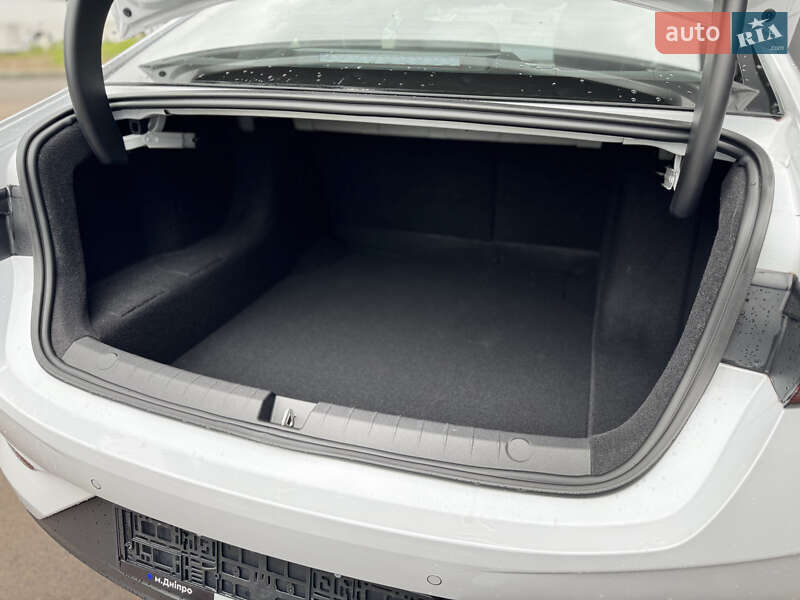 Седан BYD Qin Plus 2025 в Киеве