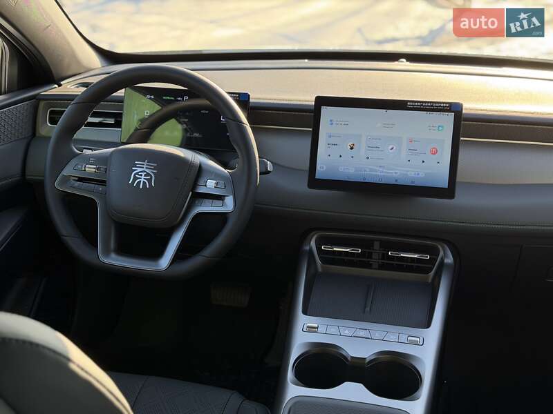 Седан BYD Qin Plus 2025 в Киеве