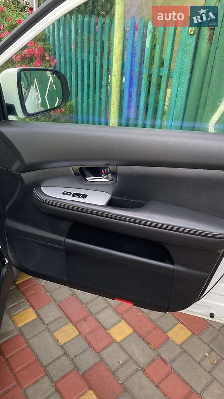 Внедорожник / Кроссовер BYD S6 2013 в Николаеве фото 16 Внедорожник / Кроссовер BYD S6 2013 в Николаеве