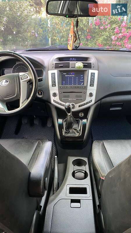 Внедорожник / Кроссовер BYD S6 2013 в Николаеве фото 21 Внедорожник / Кроссовер BYD S6 2013 в Николаеве