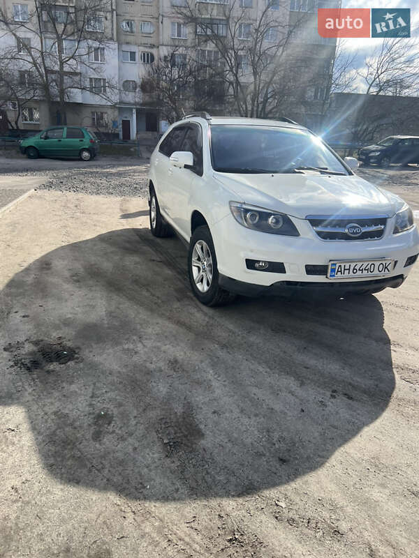 Позашляховик / Кросовер BYD S6 2013 в Кременчуці