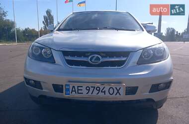 Внедорожник / Кроссовер BYD S6 2013 в 