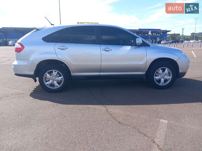 Внедорожник / Кроссовер BYD S6 2013 в 