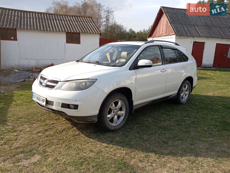 Позашляховик / Кросовер BYD S6 2012 в Нетішині