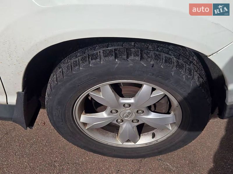 Внедорожник / Кроссовер BYD S6 2012 в Киеве