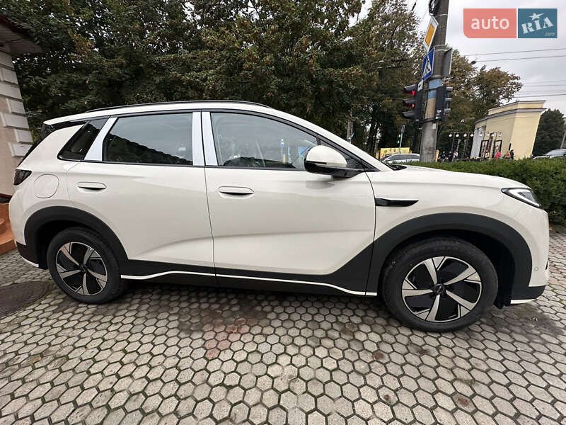 Внедорожник / Кроссовер BYD Sea Lion 05 2025 в Черновцах фото 4 Внедорожник / Кроссовер BYD Sea Lion 05 2025 в Черновцах