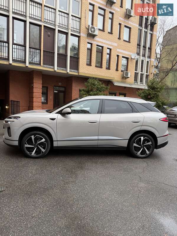 Внедорожник / Кроссовер BYD Sea Lion 06 2025 в Киеве