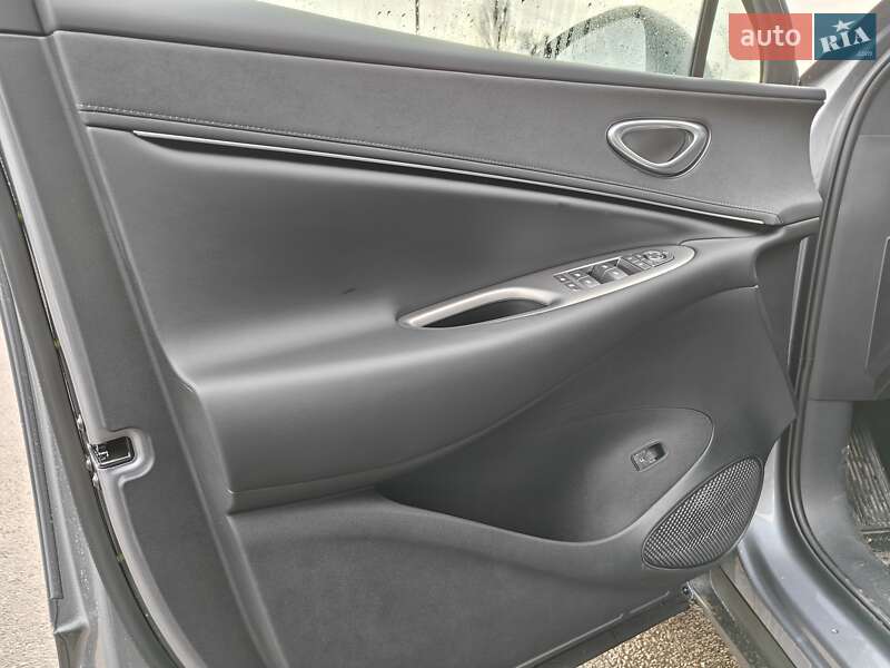 Внедорожник / Кроссовер BYD Sea Lion 06 2025 в Киеве