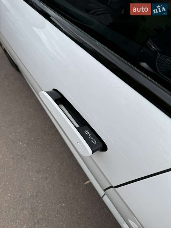 Внедорожник / Кроссовер BYD Sea Lion 07 2024 в Киеве