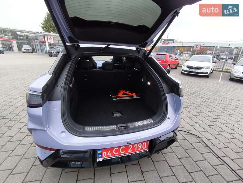 Позашляховик / Кросовер BYD Sea Lion 07 2024 в Мукачевому