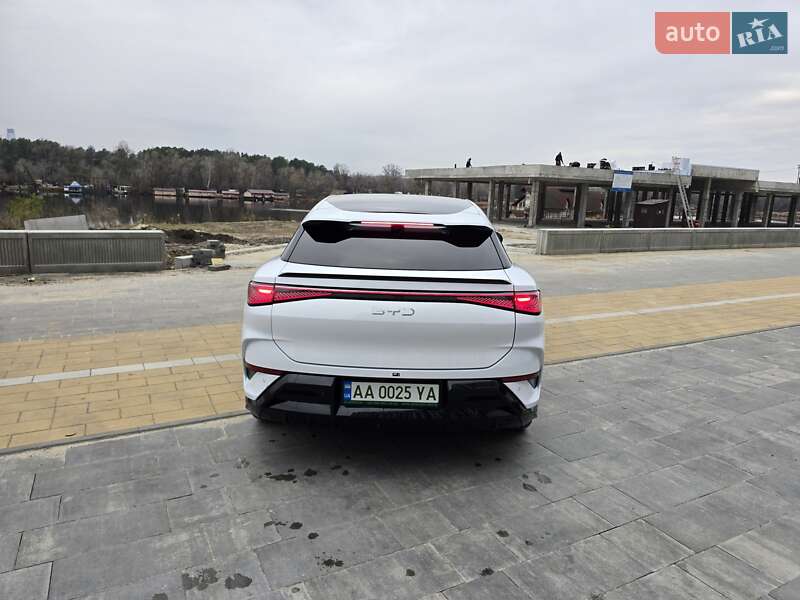 Позашляховик / Кросовер BYD Sea Lion 07 2024 в Києві