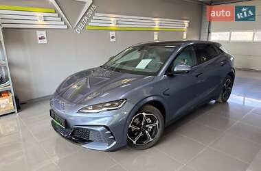 Хетчбек BYD Seal 06 GT 2025 в 