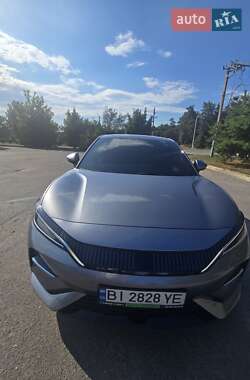 Позашляховик / Кросовер BYD Song L 2024 в Горішніх Плавнях