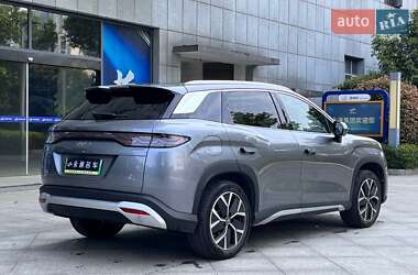 Внедорожник / Кроссовер BYD Song L 2024 в 
