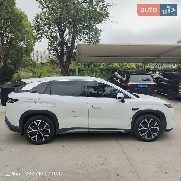 Позашляховик / Кросовер BYD Song L 2025 в Києві фото 3 Позашляховик / Кросовер BYD Song L 2025 в Києві