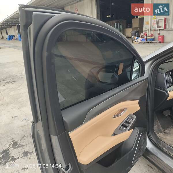 Внедорожник / Кроссовер BYD Song L 2024 в Киеве фото 7 Внедорожник / Кроссовер BYD Song L 2024 в Киеве