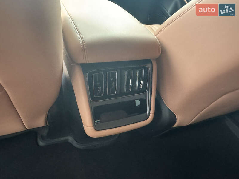 Внедорожник / Кроссовер BYD Song L 2024 в Львове