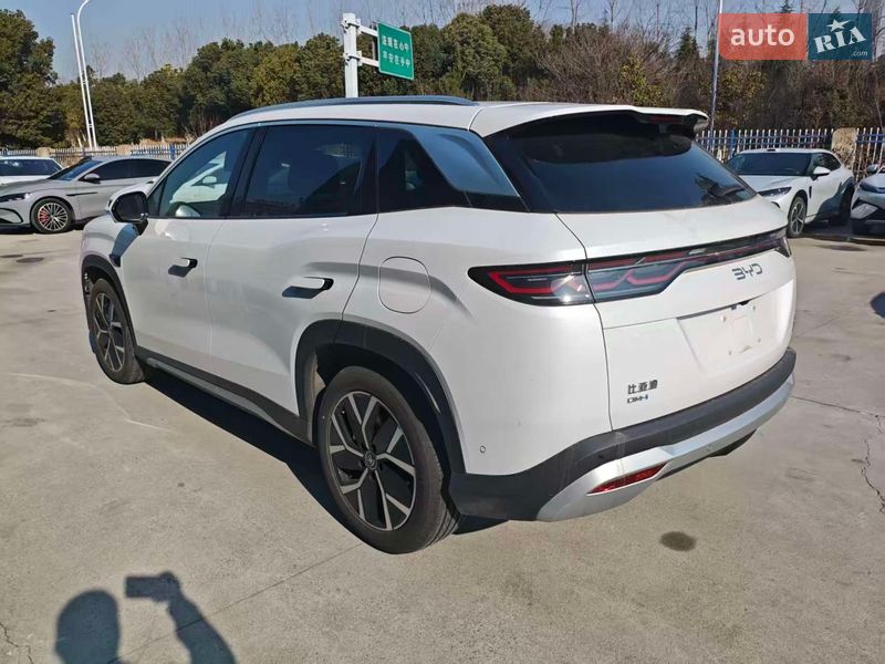 Внедорожник / Кроссовер BYD Song L 2025 в Киеве