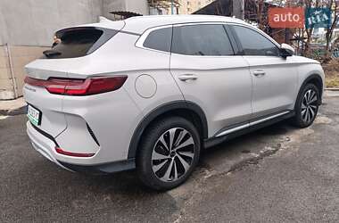 Внедорожник / Кроссовер BYD Song Plus 2024 в 