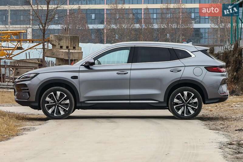 Внедорожник / Кроссовер BYD Song Plus 2025 в Днепре