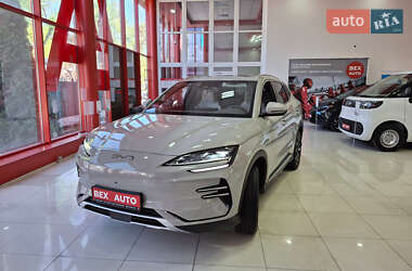Позашляховик / Кросовер BYD Song Plus 2024 в 