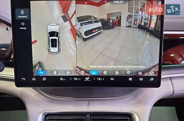 Позашляховик / Кросовер BYD Song Plus 2024 в 