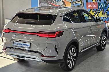 Позашляховик / Кросовер BYD Song Plus 2025 в 