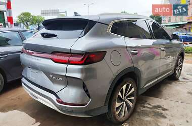Внедорожник / Кроссовер BYD Song Plus 2024 в 