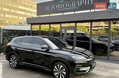 Внедорожник / Кроссовер BYD Song Plus 2023 в 