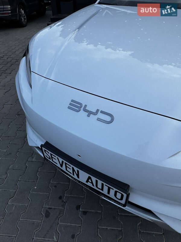 Позашляховик / Кросовер BYD Song Plus 2024 в Чернівцях