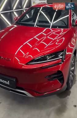 Внедорожник / Кроссовер BYD Song Plus 2023 в 